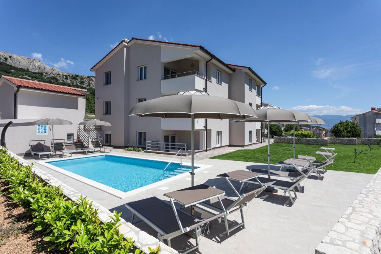 Apartments Mateo 2 บัชกา ภายนอก รูปภาพ
