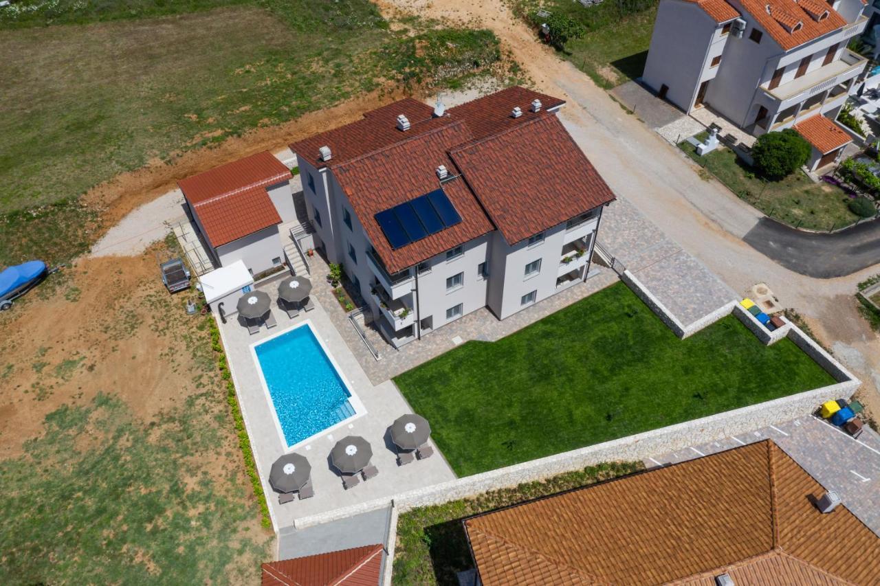 Apartments Mateo 2 บัชกา ภายนอก รูปภาพ