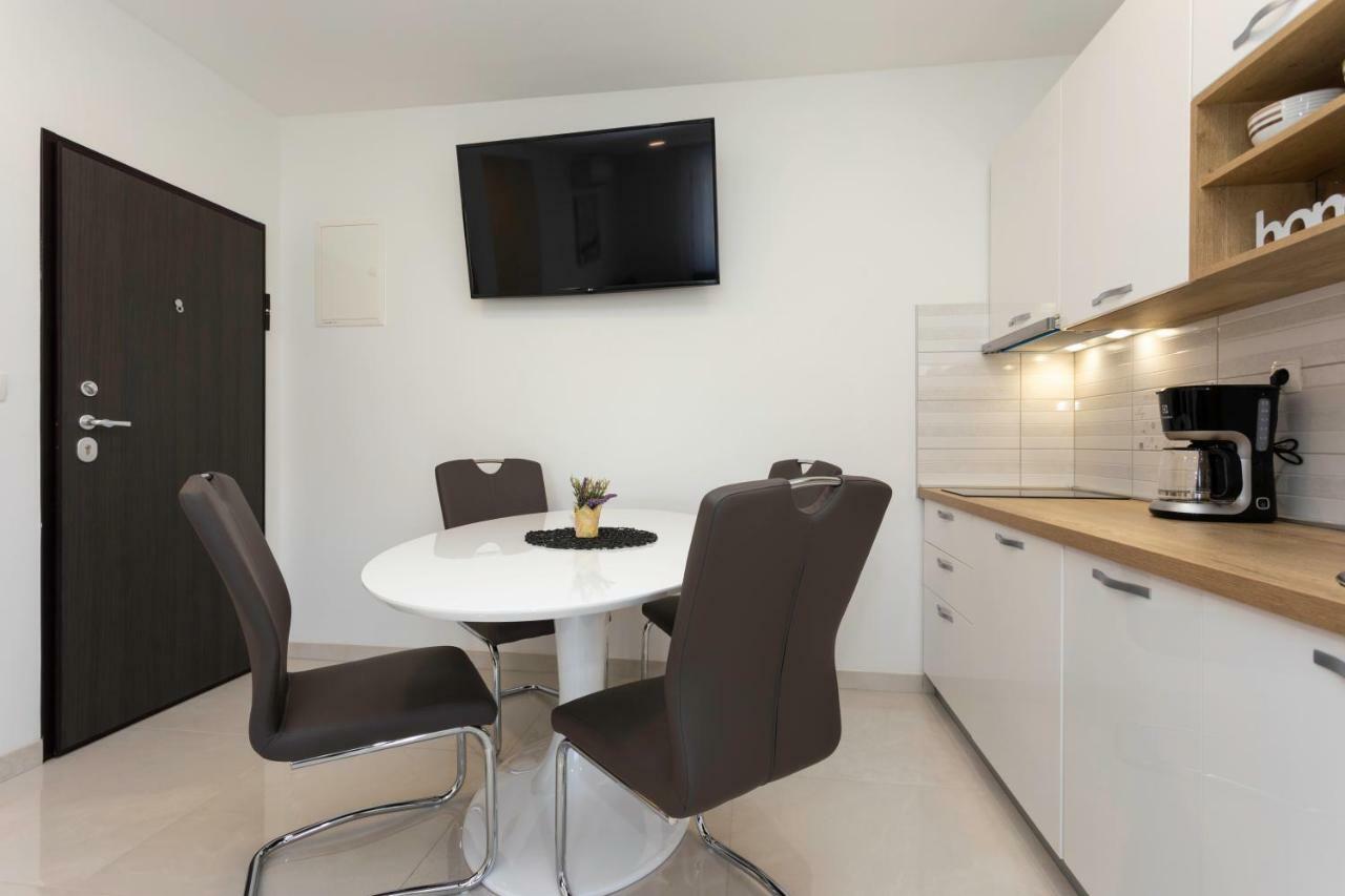 Apartments Mateo 2 บัชกา ภายนอก รูปภาพ