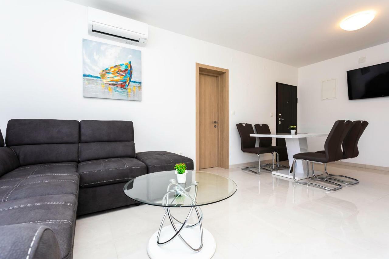 Apartments Mateo 2 บัชกา ภายนอก รูปภาพ